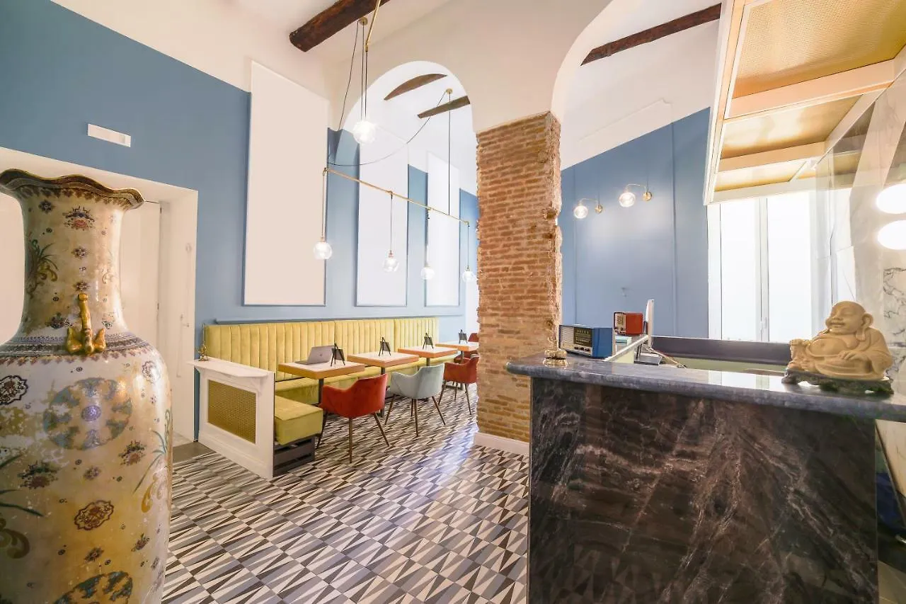The Duomo House By House In Naples Bed & Breakfast
