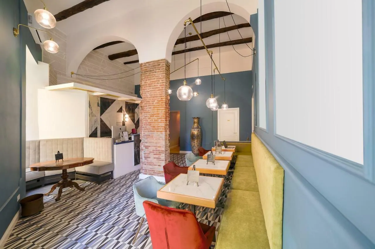The Duomo House By House In Naples Bed & Breakfast