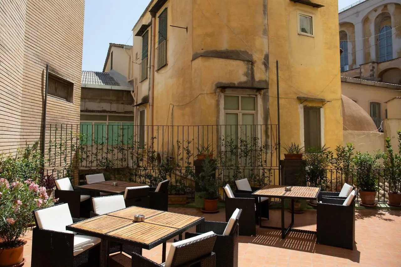 The Duomo House By House In Naples Bed & Breakfast
