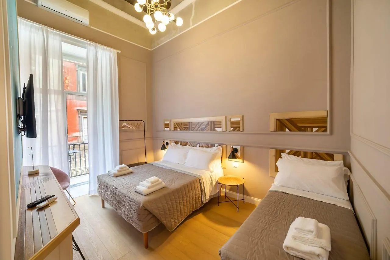 The Duomo House By House In Naples Bed & Breakfast
